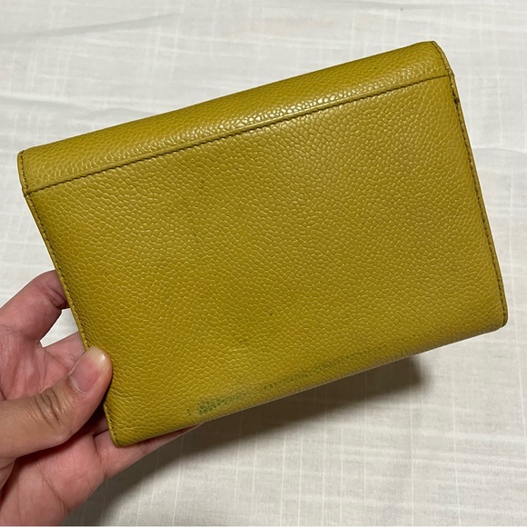 Chanel Wallet - Picture 2 of 11